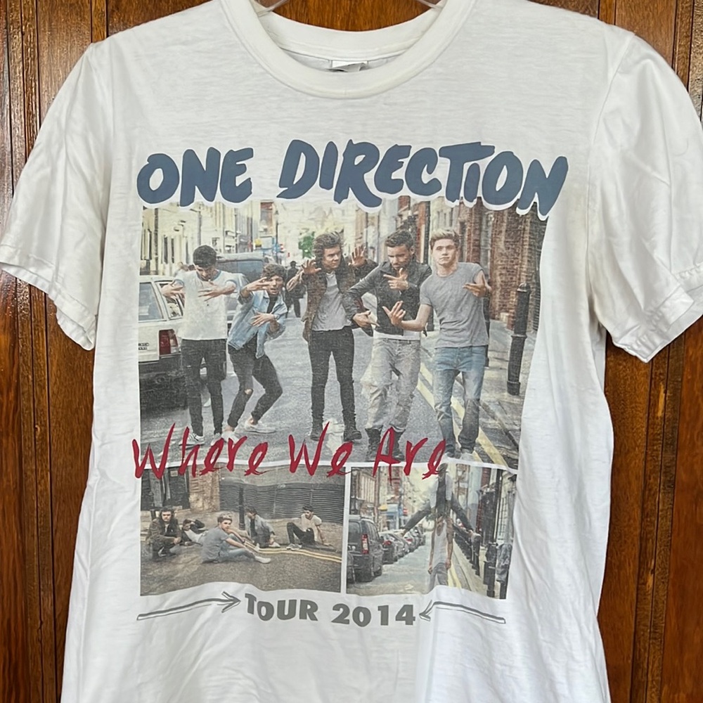 One Direction 2014 tour tshirt
